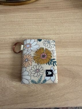 Thread & Supply Floral Key Card Holder in Beige, Mustard & Green